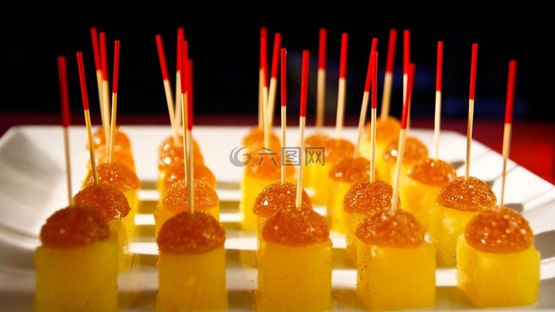 坚果炒货与普通坚果：揭秘两者之间的差异